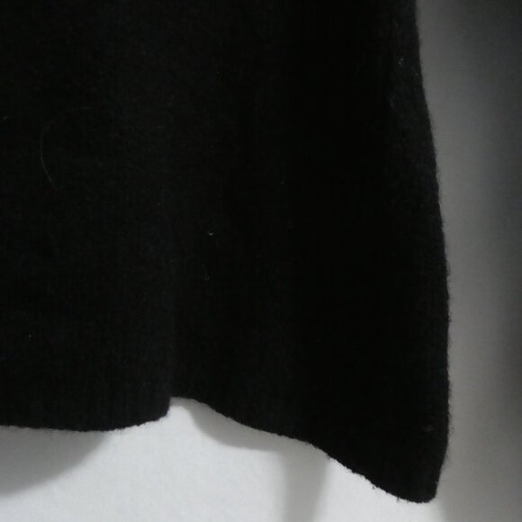CLOCKHOUSE | small | Black Mock Neck Long Sleeve Wool Sweater - Picture 8 of 16